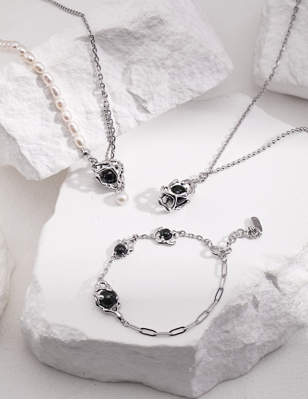 Black Onyx Pendant Necklace